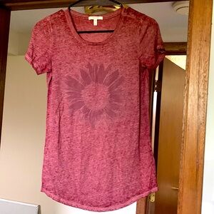 Maroon sunflower tee